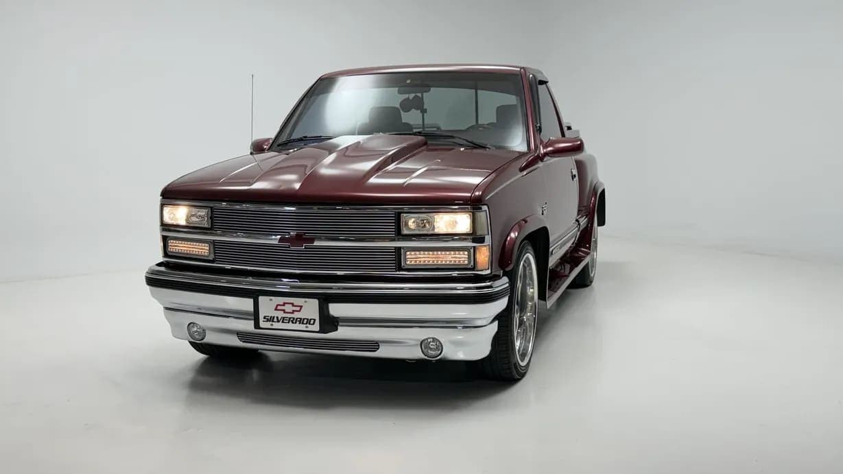 1989 Chevrolet C1500 Silverado Sportside, view
