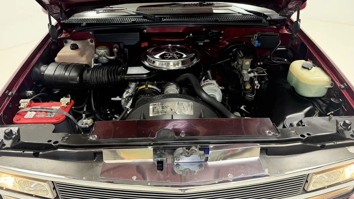 1989 Chevrolet C1500 Silverado Sportside, view
