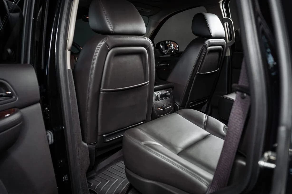 2013 GMC Yukon Denali, view
