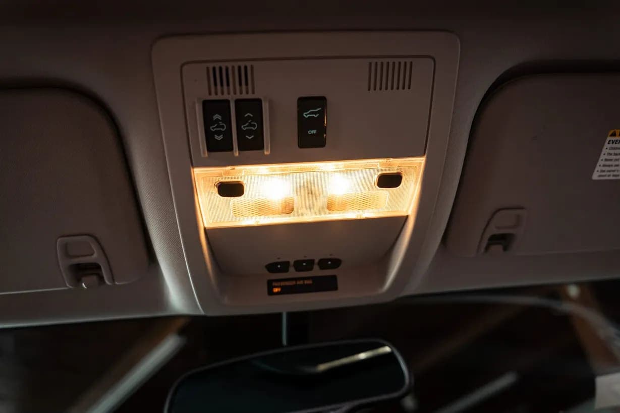 2013 GMC Yukon Denali, view