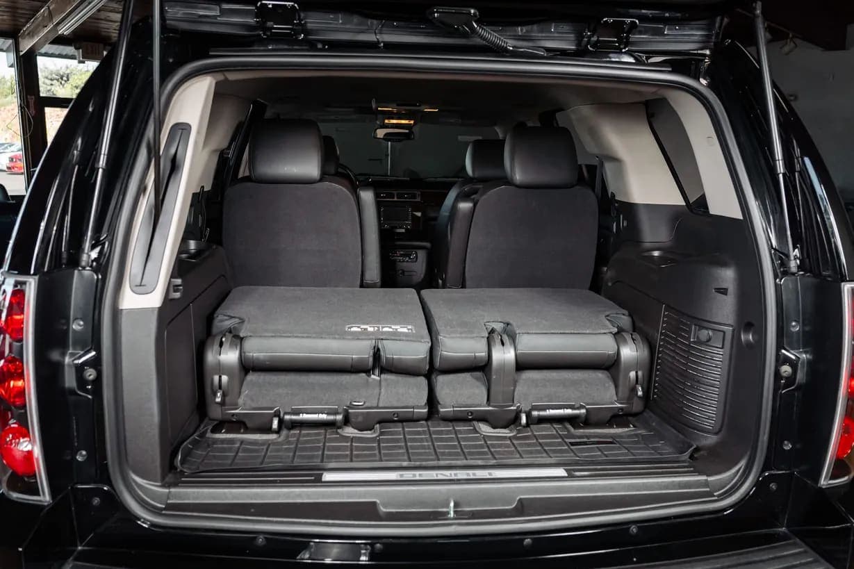 2013 GMC Yukon Denali, view