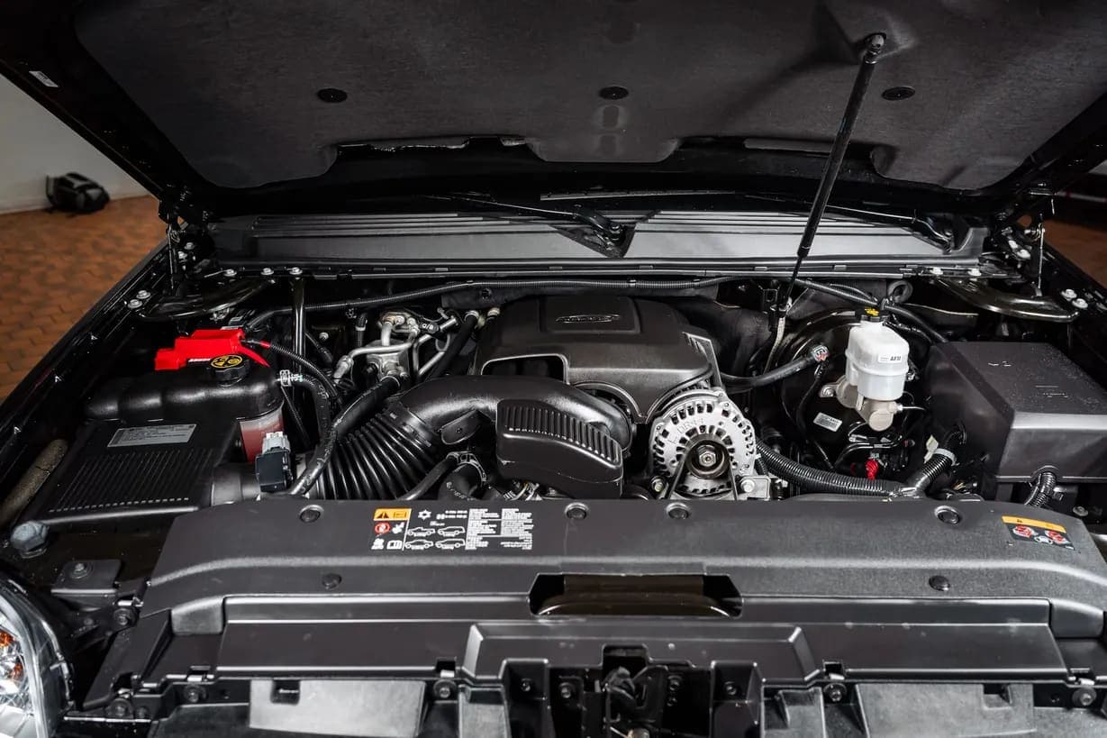2013 GMC Yukon Denali, view