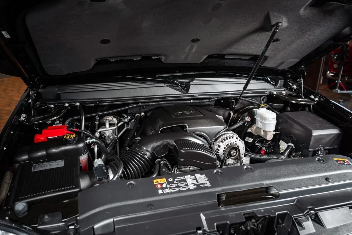 2013 GMC Yukon Denali, view
