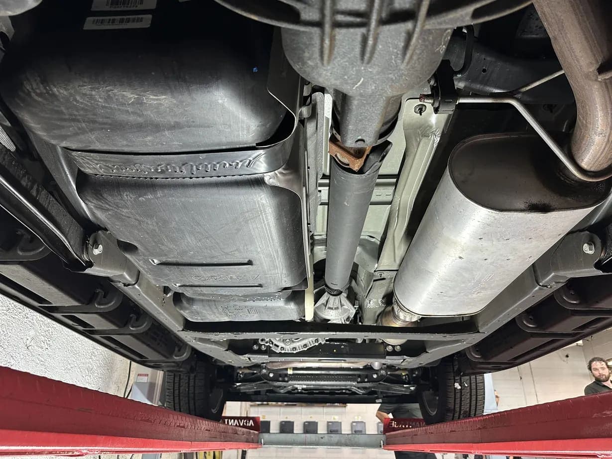 2013 GMC Yukon Denali, view