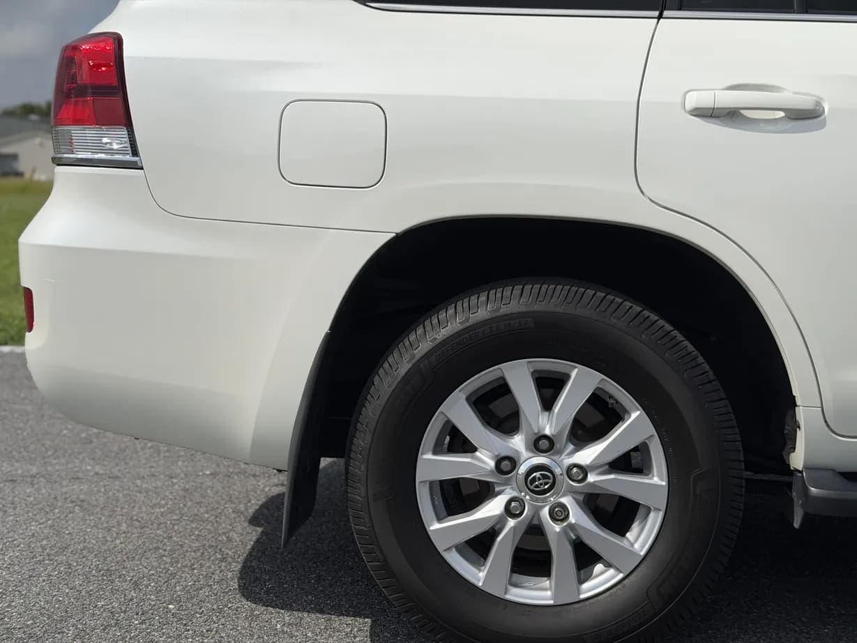 2021 Toyota Land Cruiser URJ200, view