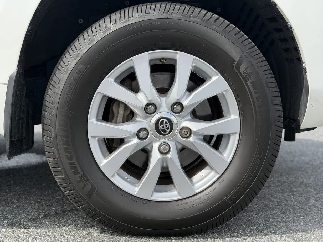 2021 Toyota Land Cruiser URJ200, view