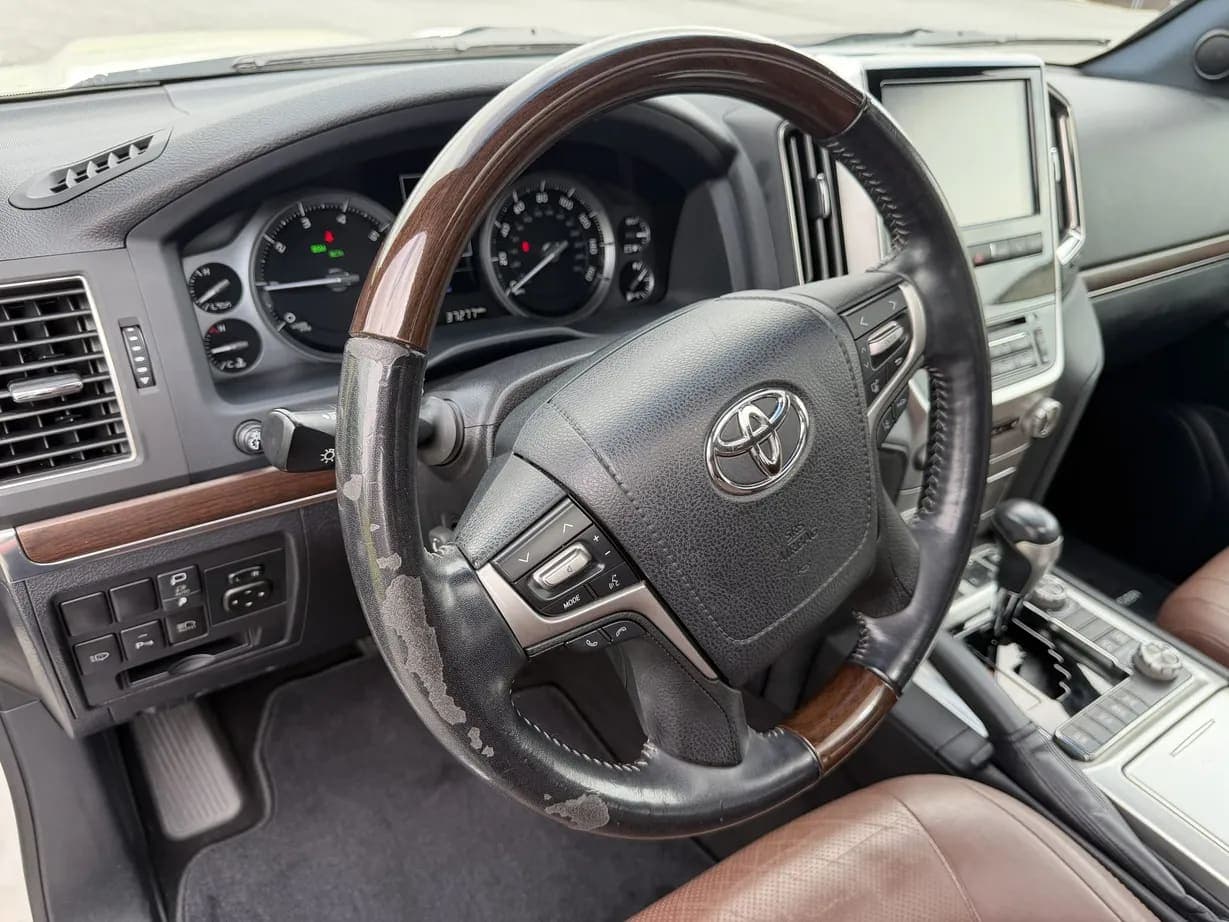 2021 Toyota Land Cruiser URJ200, view