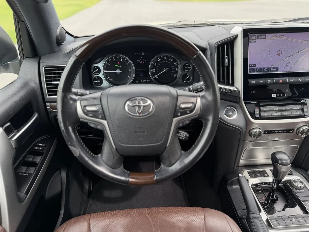 2021 Toyota Land Cruiser URJ200, view