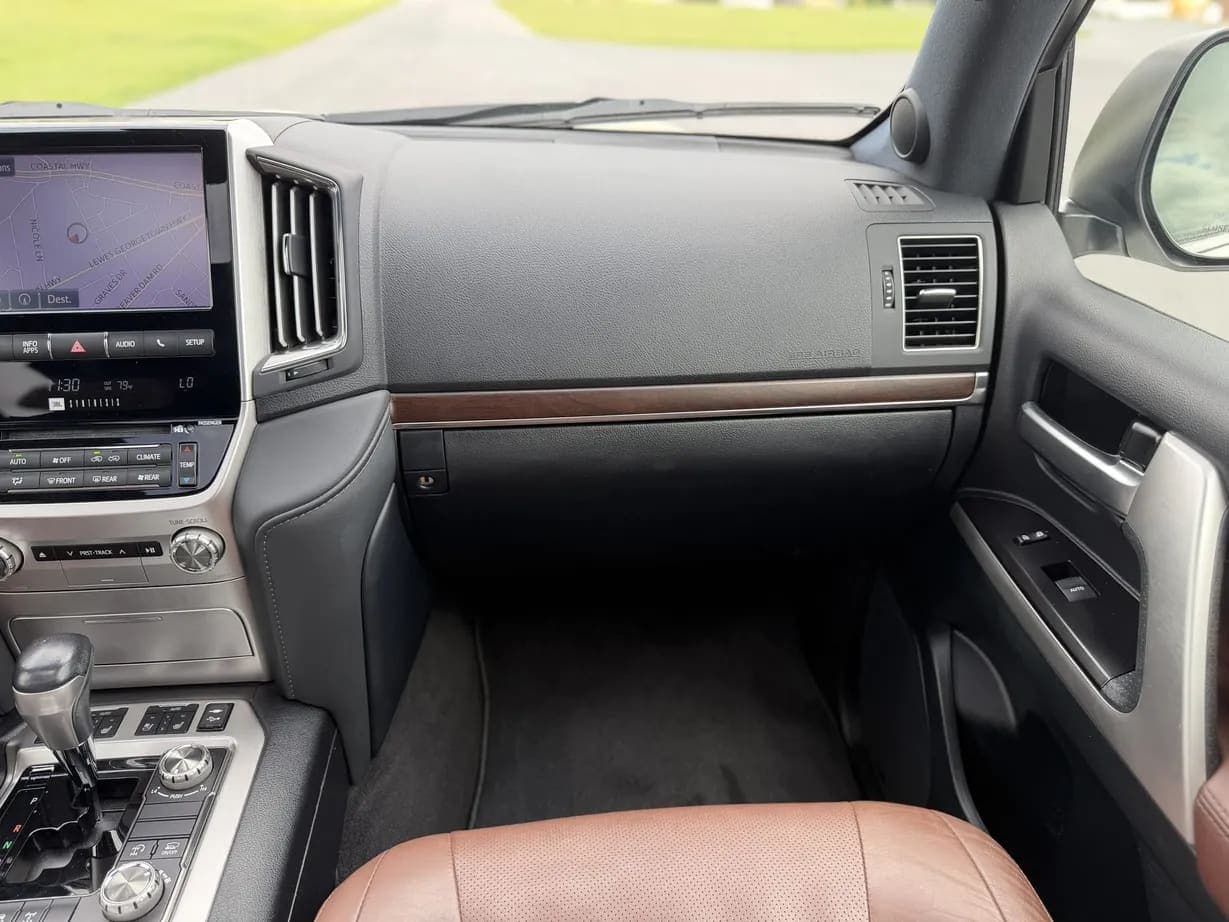 2021 Toyota Land Cruiser URJ200, view