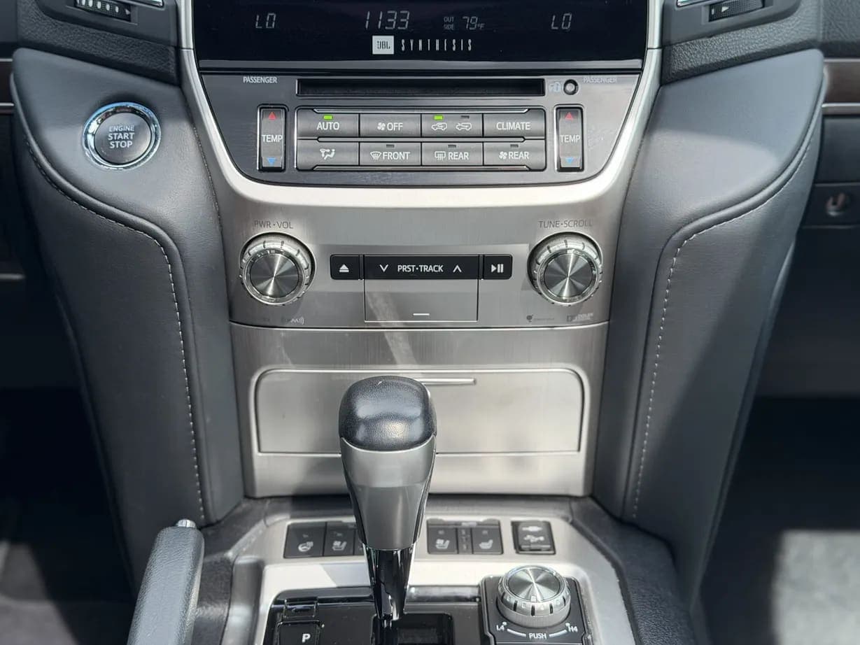 2021 Toyota Land Cruiser URJ200, view