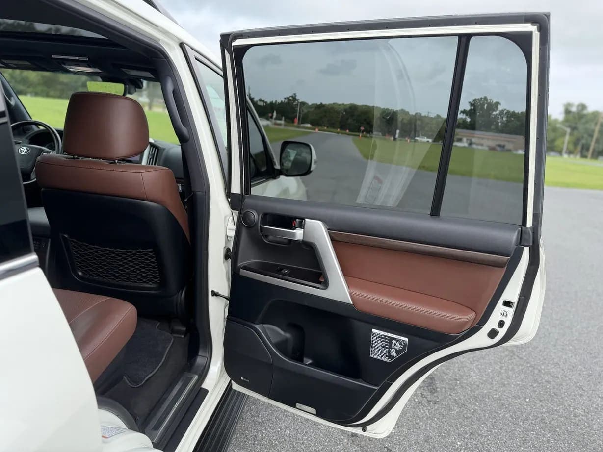 2021 Toyota Land Cruiser URJ200, view