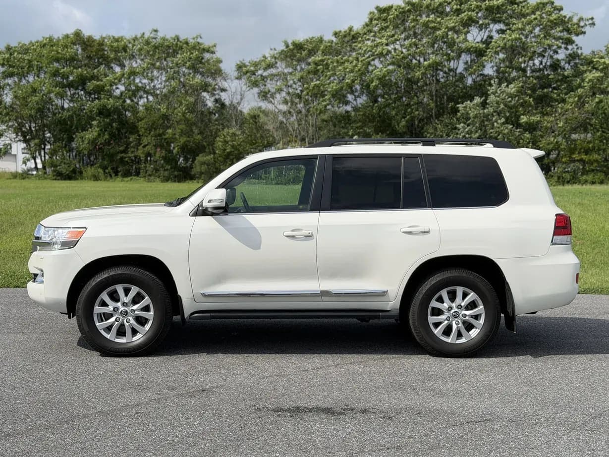 2021 Toyota Land Cruiser URJ200, view