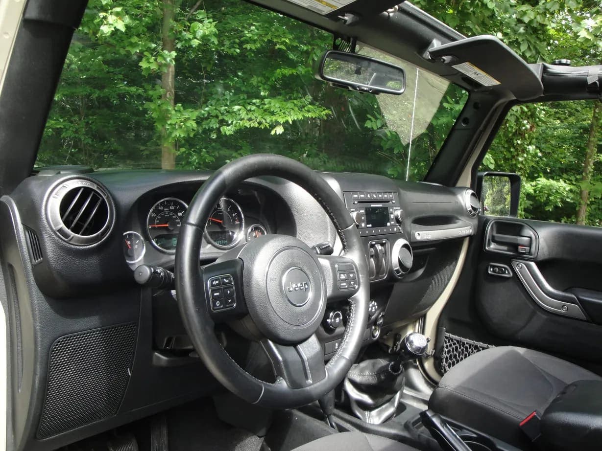 2017 Jeep Wrangler Sport Willys Wheeler Edition 6-Speed, view