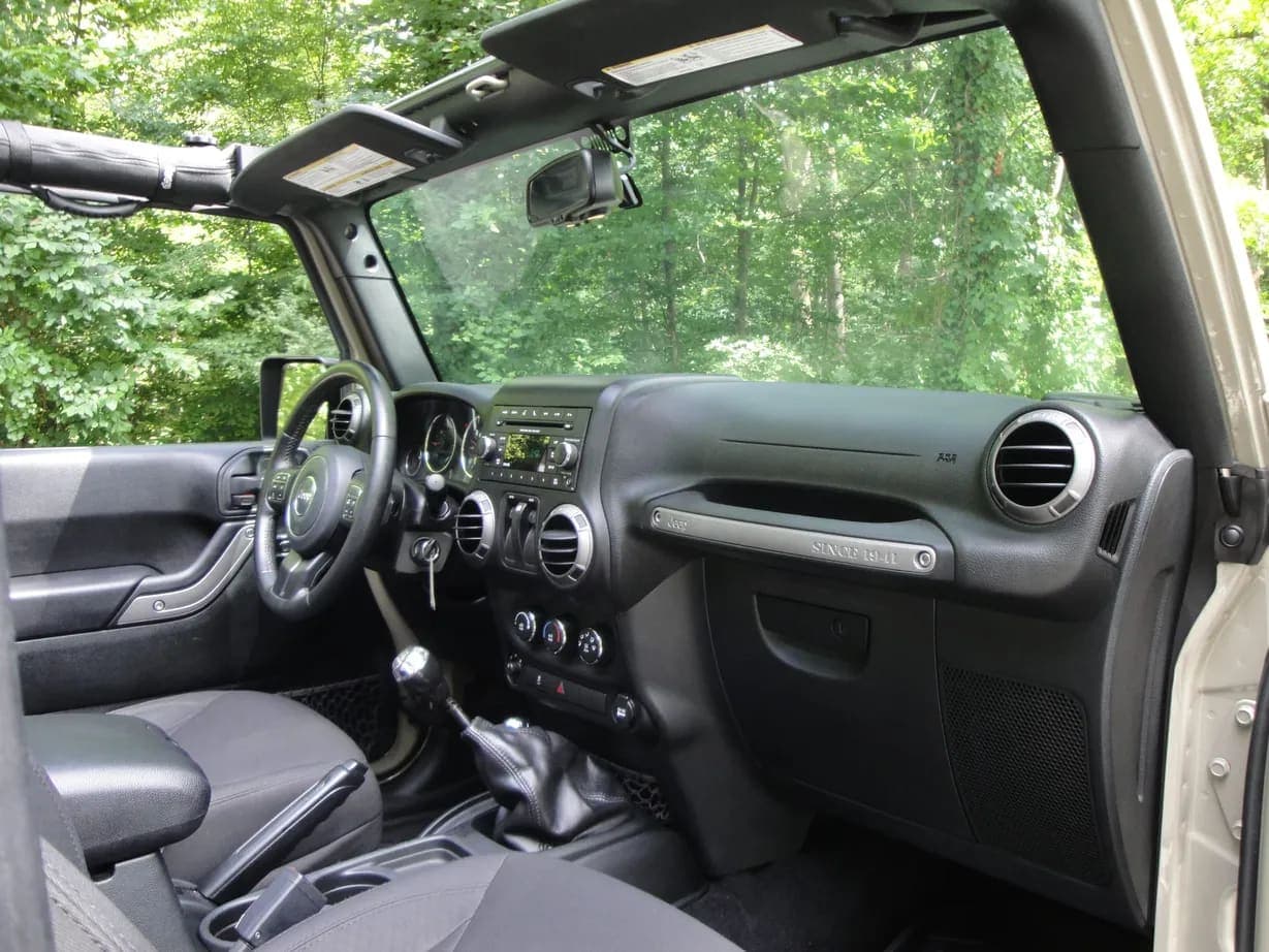 2017 Jeep Wrangler Sport Willys Wheeler Edition 6-Speed, view