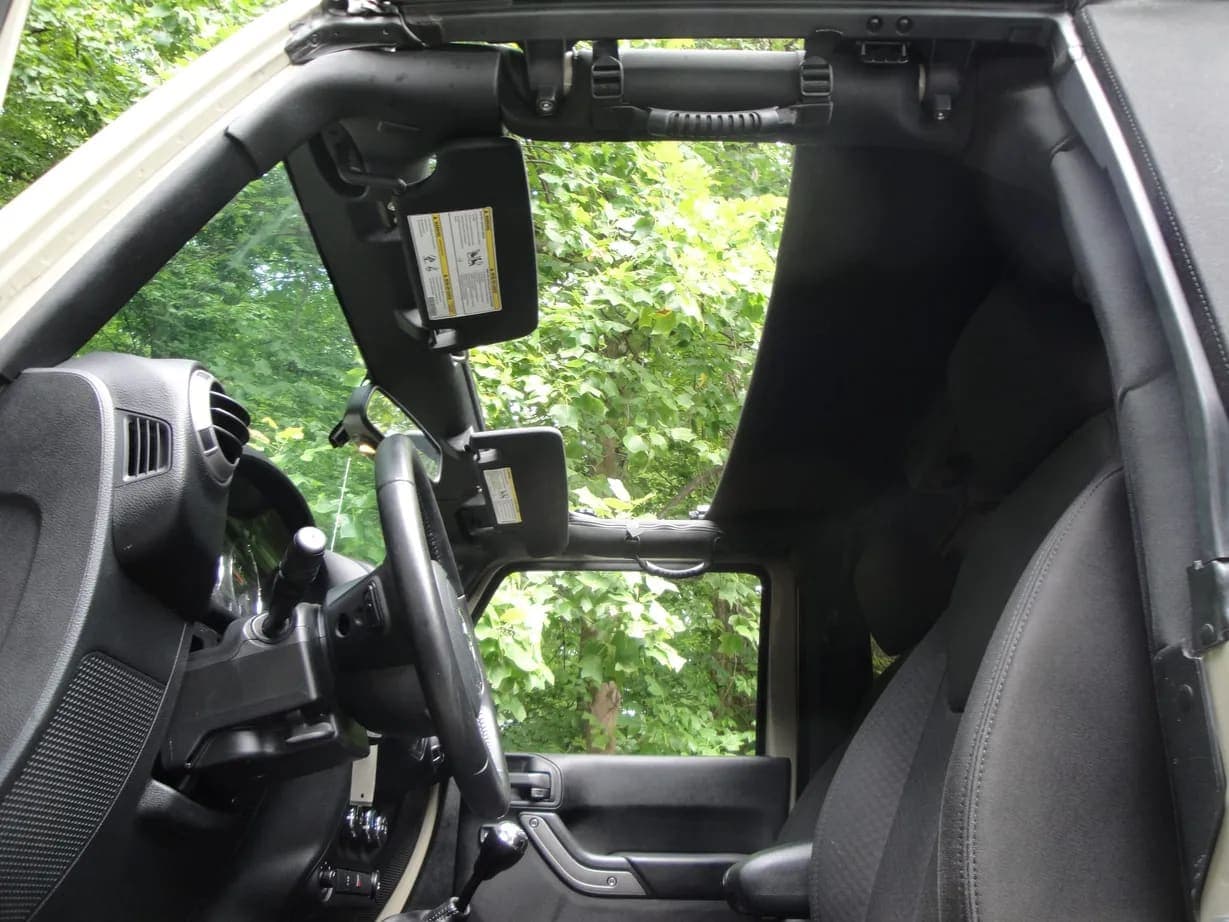 2017 Jeep Wrangler Sport Willys Wheeler Edition 6-Speed, view