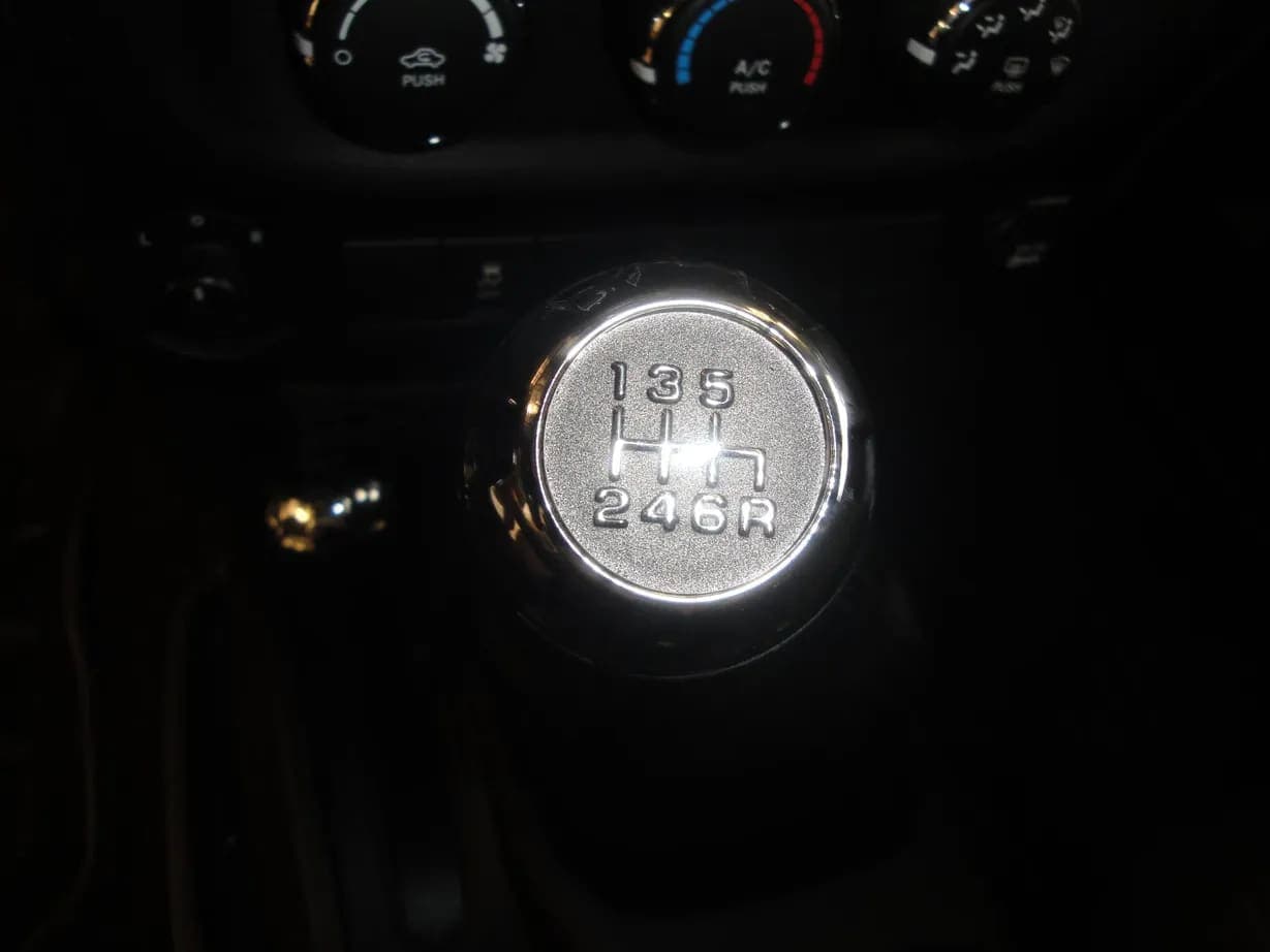 2017 Jeep Wrangler Sport Willys Wheeler Edition 6-Speed, view