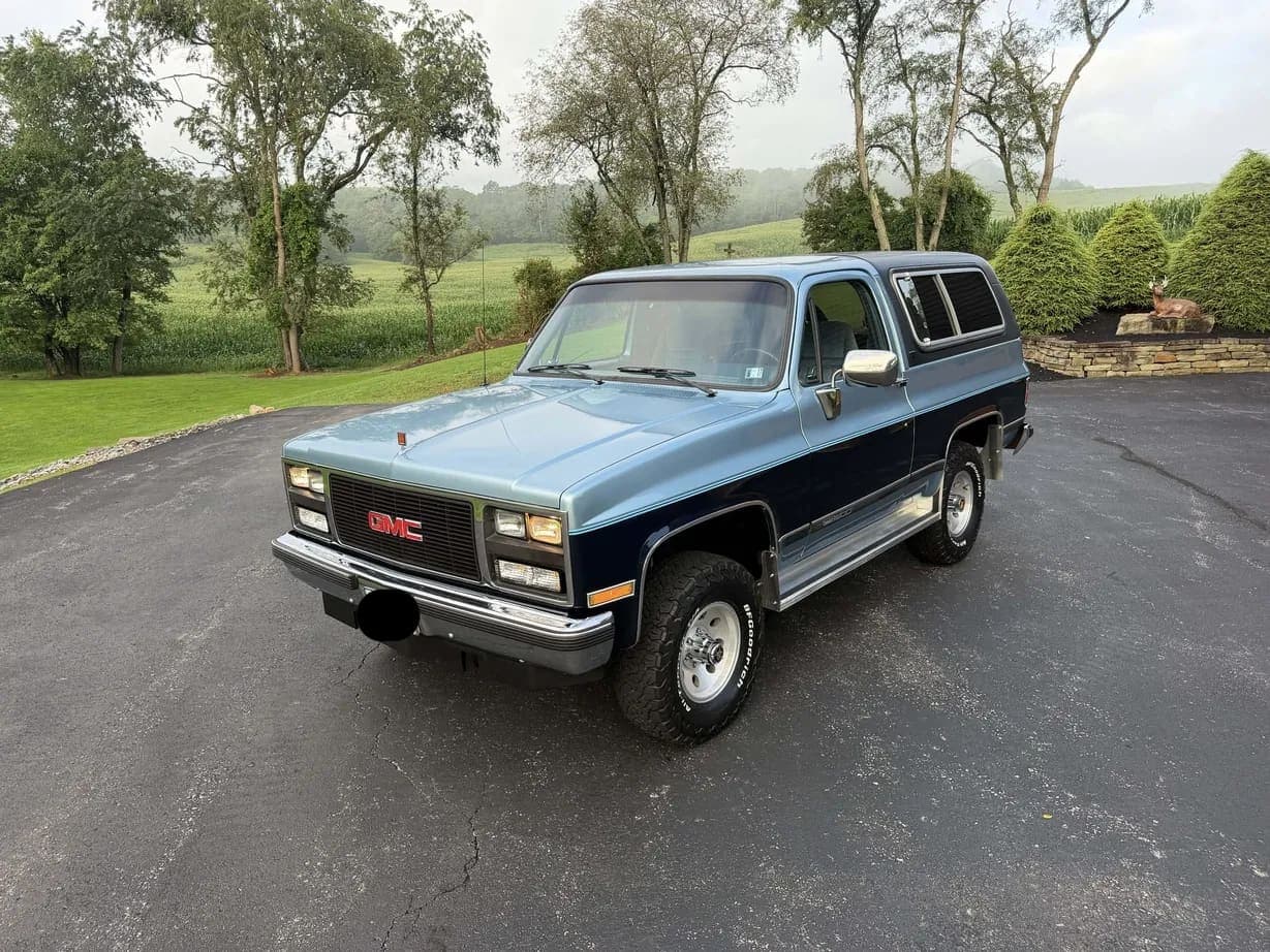 1989 GMC Jimmy SLE, view