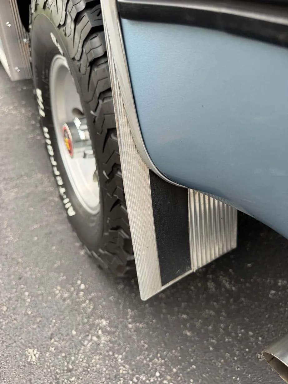1989 GMC Jimmy SLE, view