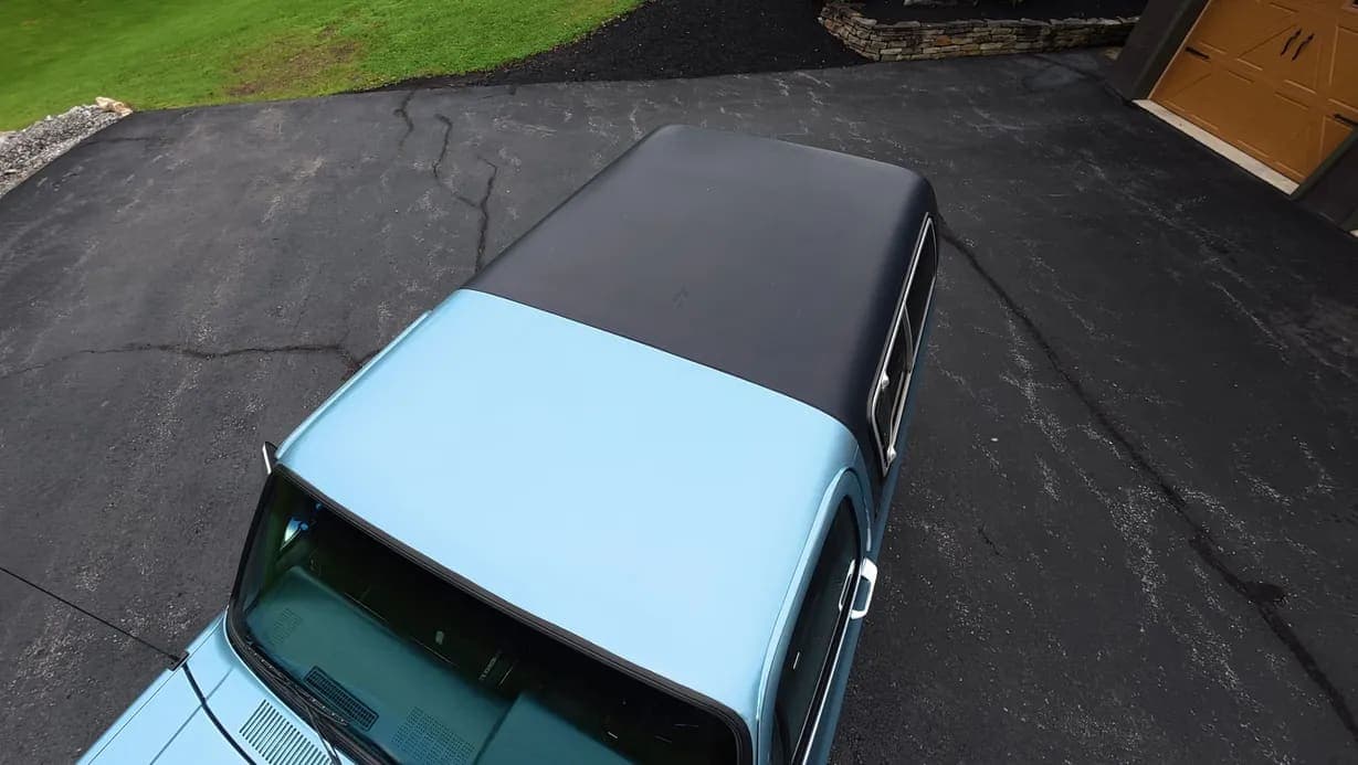 1989 GMC Jimmy SLE, view