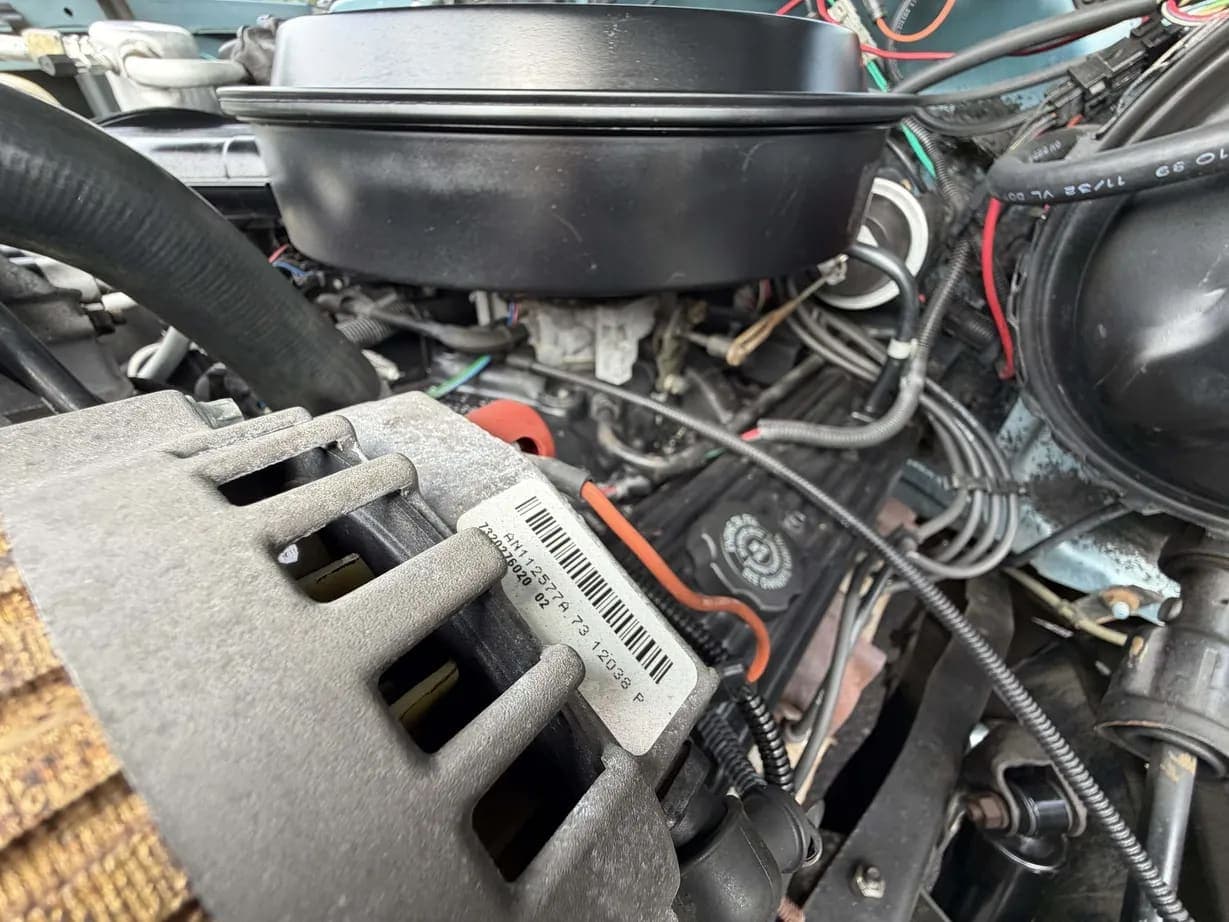1989 GMC Jimmy SLE, view