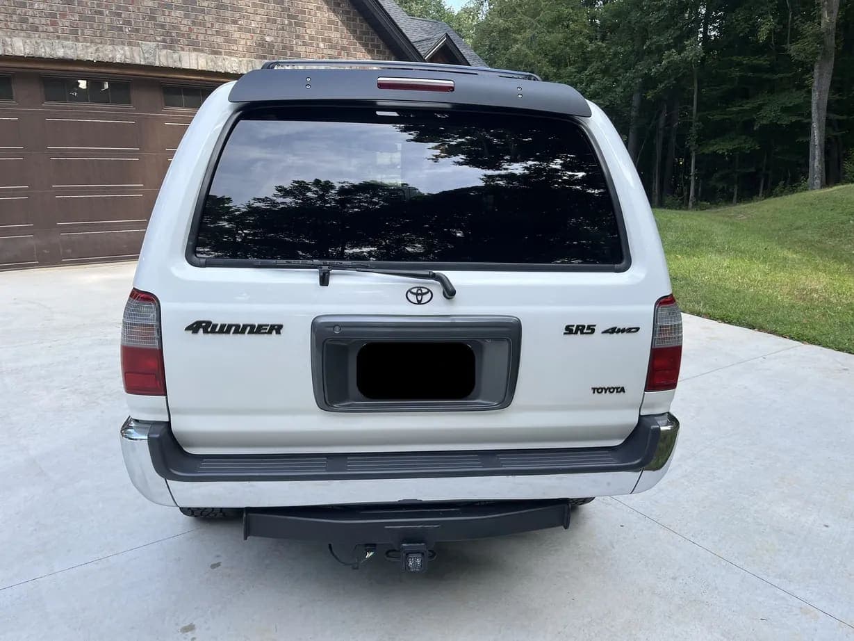 1999 Toyota 4Runner SR5, view