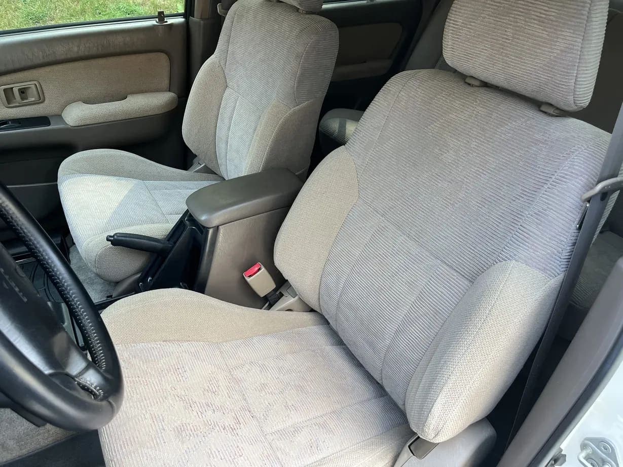 1999 Toyota 4Runner SR5, view