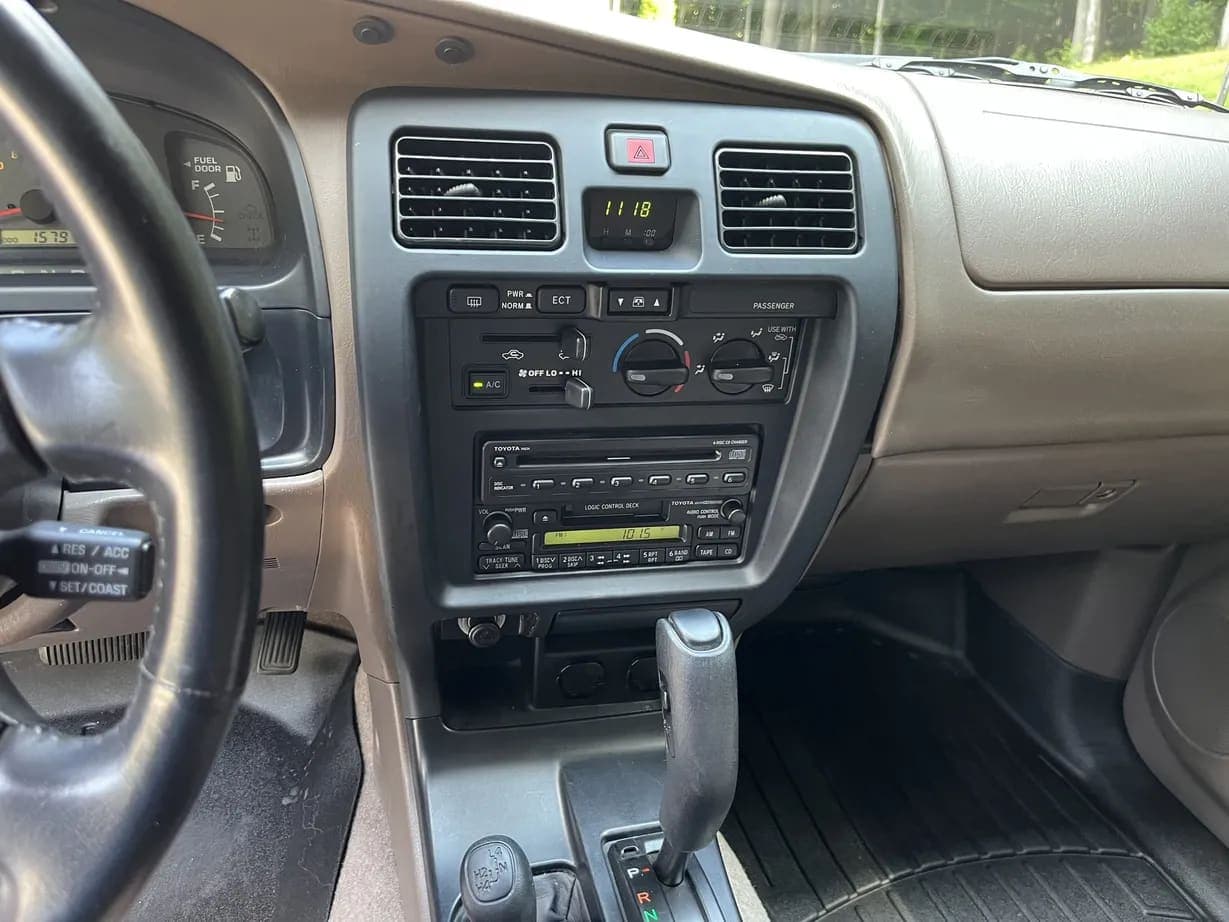 1999 Toyota 4Runner SR5, view