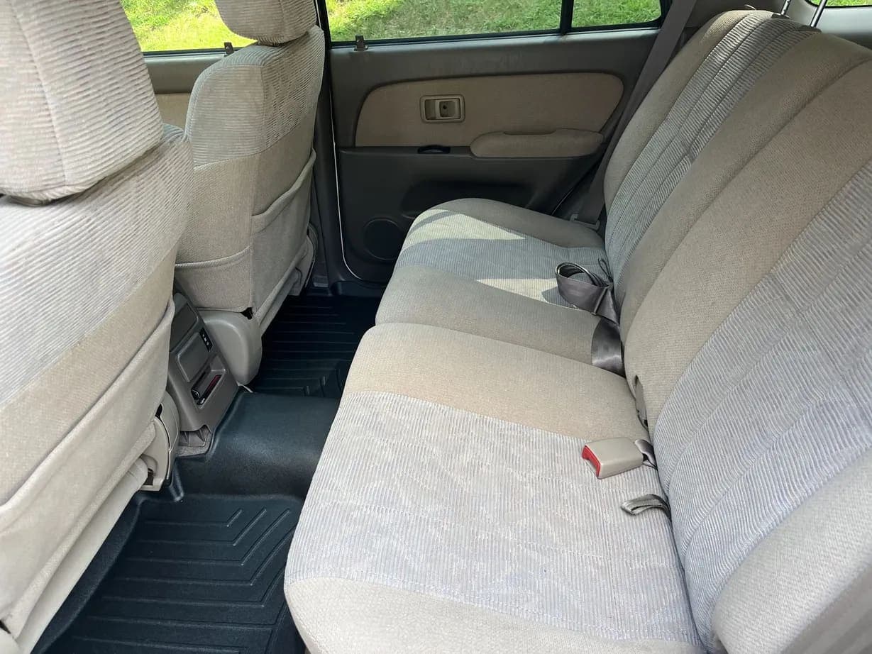 1999 Toyota 4Runner SR5, view