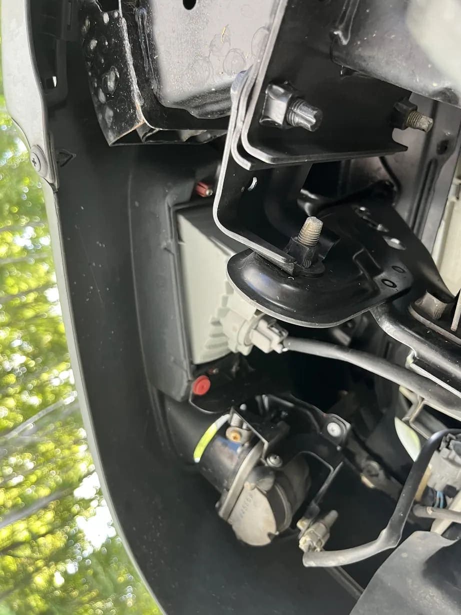 1999 Toyota 4Runner SR5, view
