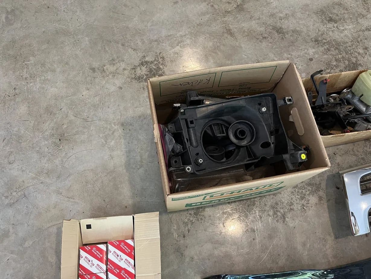 1999 Toyota 4Runner SR5, view